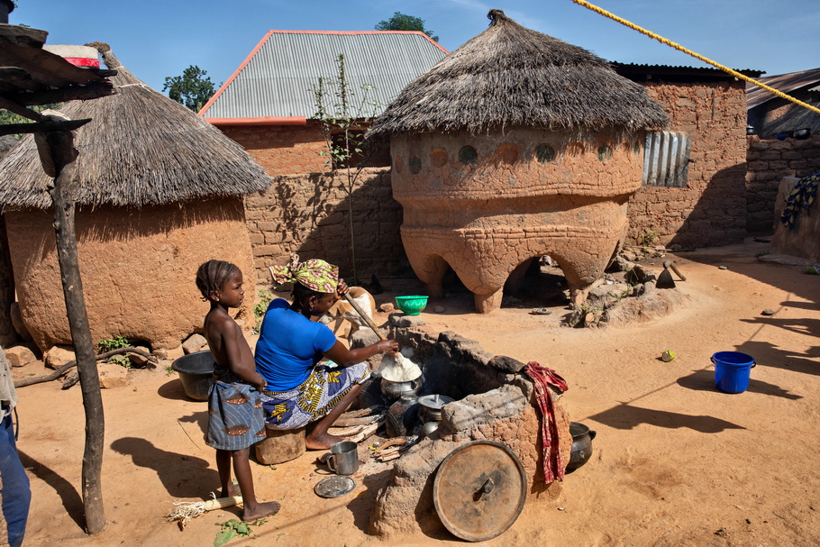 Dukawa People